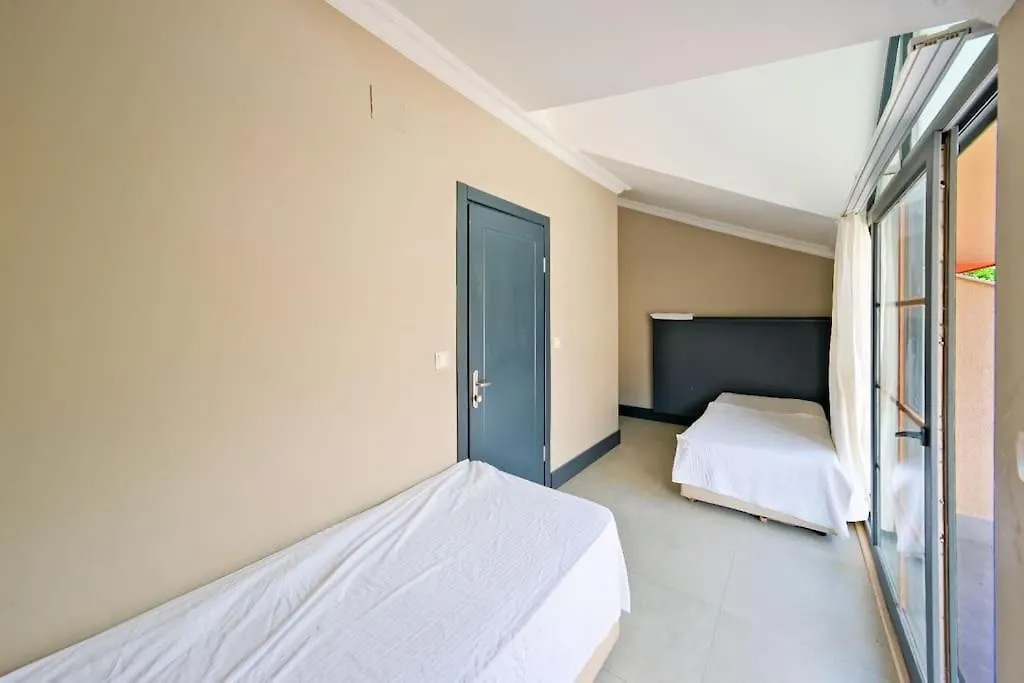 Apartmán Jakuzili Ve Yuzme Havuzlu Fethiye